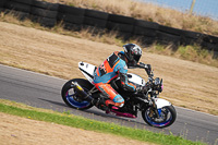 anglesey-no-limits-trackday;anglesey-photographs;anglesey-trackday-photographs;enduro-digital-images;event-digital-images;eventdigitalimages;no-limits-trackdays;peter-wileman-photography;racing-digital-images;trac-mon;trackday-digital-images;trackday-photos;ty-croes